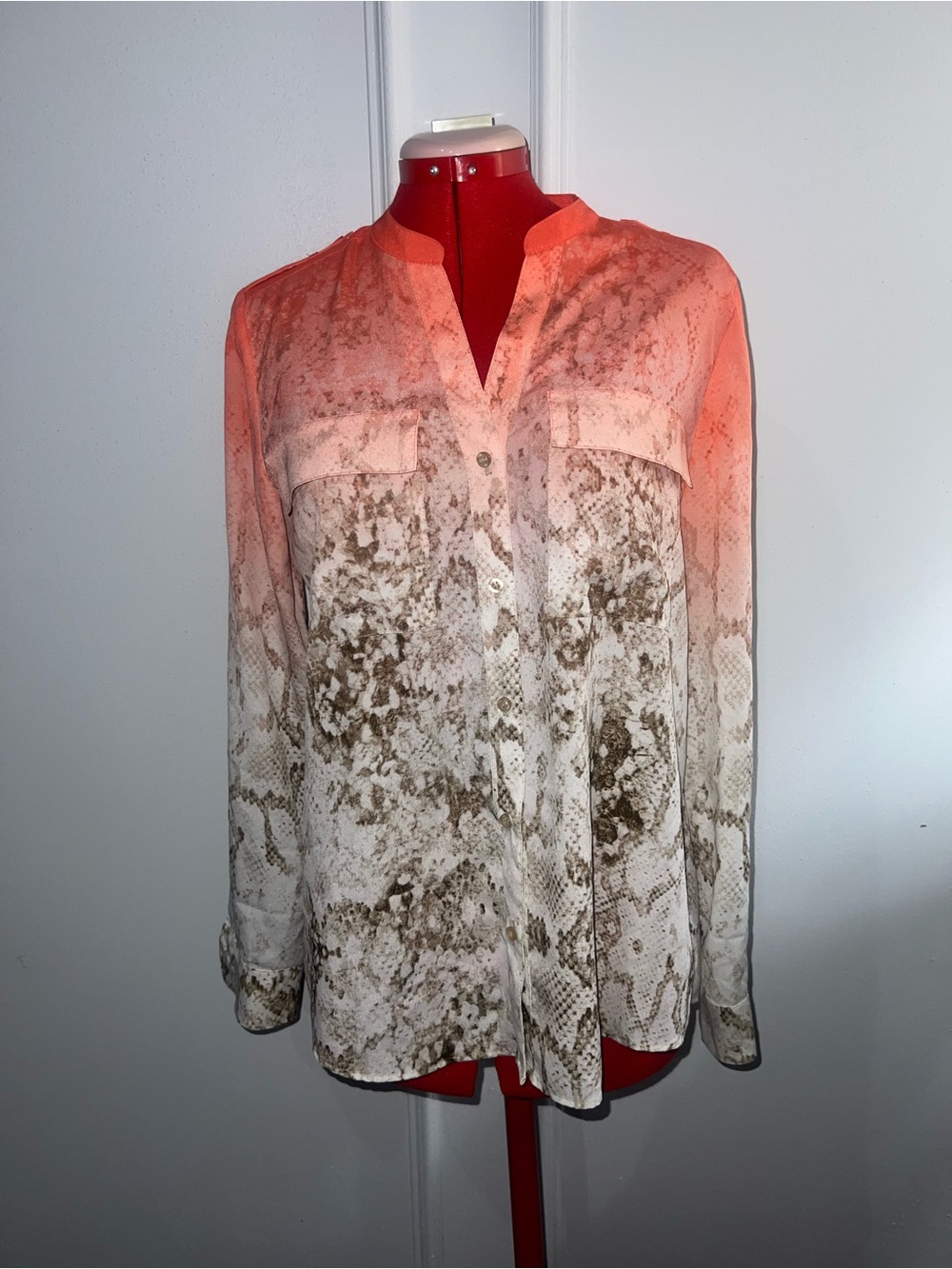 Calvin Klein Snake-Print Button Down Blouse with Coral Ombre Sz medium